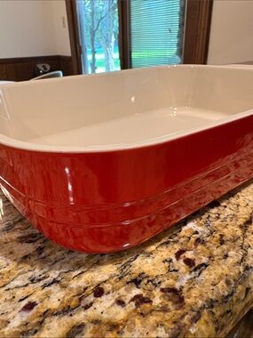 Le Creuset 34cm Lasagna Dish, Carmin